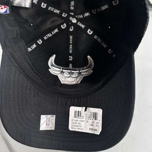 Ultra Game Chicago Bulls Cap NBA Basketball Snapback Hat 6 Panel Athletic - Picture 10 of 16